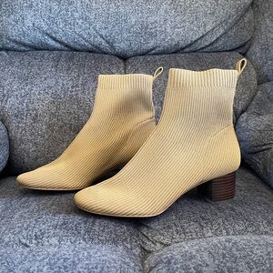 Everlane The Glove Boot, size 9.5
